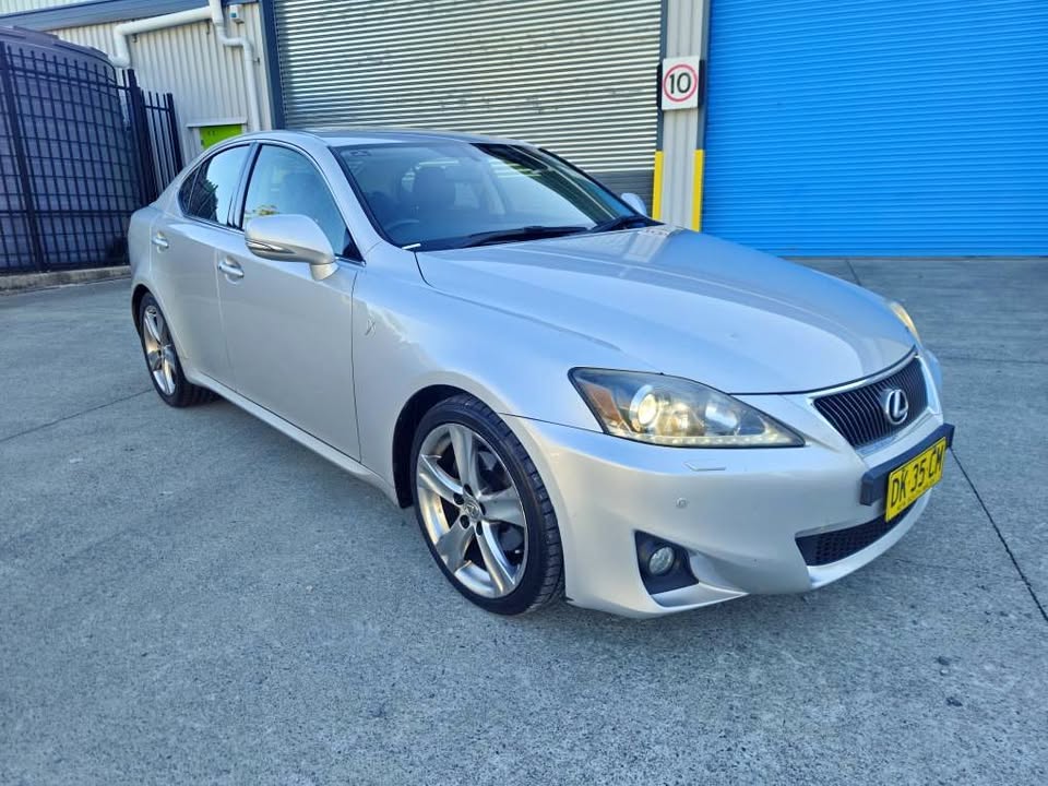 2013 Lexus is 250 x luxury auto 1.jpg